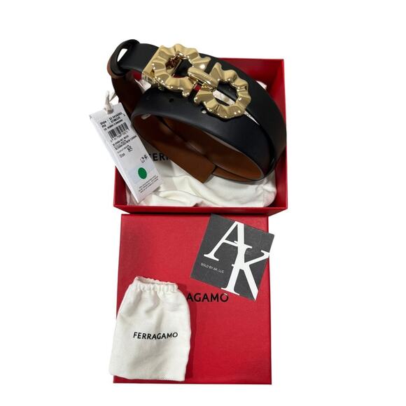 Salvatore Ferragamo Womens Adjustable Reversible Shaped Gancini Belt 85 - Picture 2 of 7